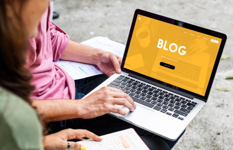 Blogging vs. Paid Ads: Which Bring More Traffic to Online Store?